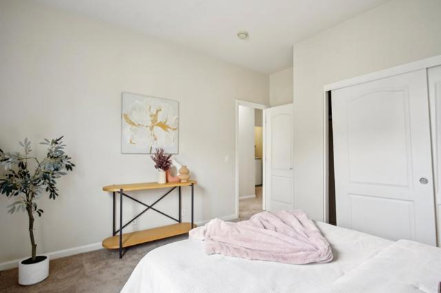 2801 Lavender Terrace, San Jose CA: https://media.crmls.org/mediaz/5d4ce31c-19a2-4210-9657-26f1e423b3ca.jpg