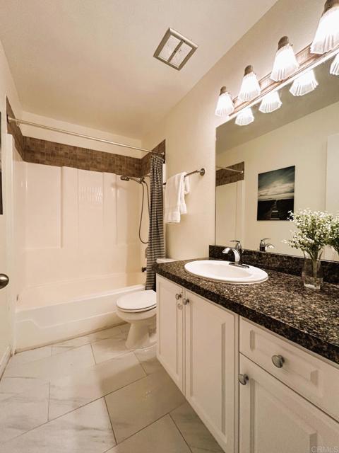 Detail Gallery Image 19 of 46 For 17159 W Bernardo Dr #103,  San Diego,  CA 92127 - 2 Beds | 2 Baths