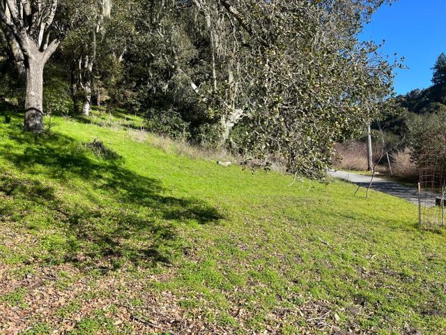 0 Baker Road, Aptos CA: https://media.crmls.org/mediaz/5d4dfc8a-8a1a-4a5e-8f98-edc2f6cd50e4.jpg