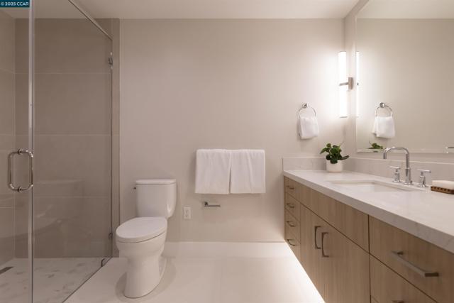 375 W El Pintado Rd, Danville CA: https://media.crmls.org/mediaz/5d4eed2c-0066-42e7-b689-ddb353ba1c00.jpg