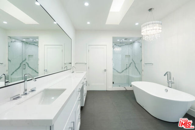 Drew Fenton | 7263 Birdview Avenue Malibu CA | MLS: 7324581