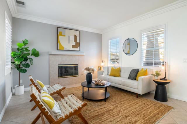 Detail Gallery Image 4 of 35 For 11393 Vista Elevada, San Diego,  CA 92131 - 3 Beds | 2/1 Baths