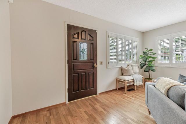801 Lobos Street, Monterey CA: https://media.crmls.org/mediaz/5d5036aa-433e-4b13-915a-abcbf1ebe420.jpg