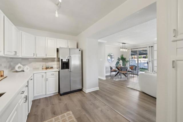 4273 Glazier Court, Concord CA: https://media.crmls.org/mediaz/5d5043de-8725-4719-bdf0-f9444fd8a202.jpg