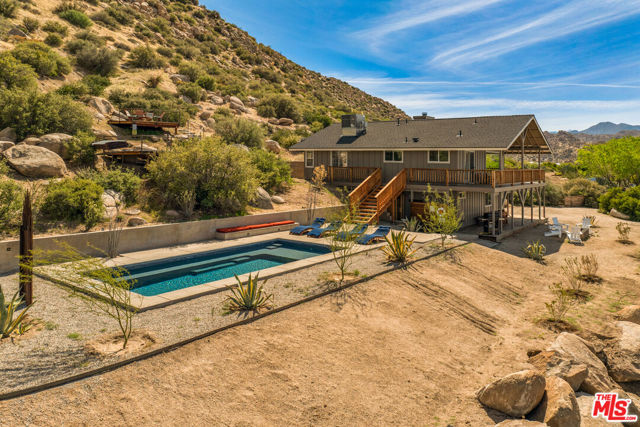 5637 Minna Gombell Lane, Pioneertown CA: https://media.crmls.org/mediaz/5d522f17-8591-4bb4-a857-99b6e289b1c9.jpg