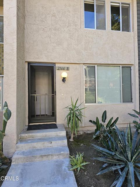 2166 N Indian Canyon Drive, Palm Springs CA: https://media.crmls.org/mediaz/5d529c91-720b-4809-b67b-d2d4e8475c6c.jpg