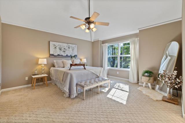 610 Gilroy Drive, Capitola CA: https://media.crmls.org/mediaz/5d52a6d1-b4f7-4baf-a10e-2149df2ee01f.jpg