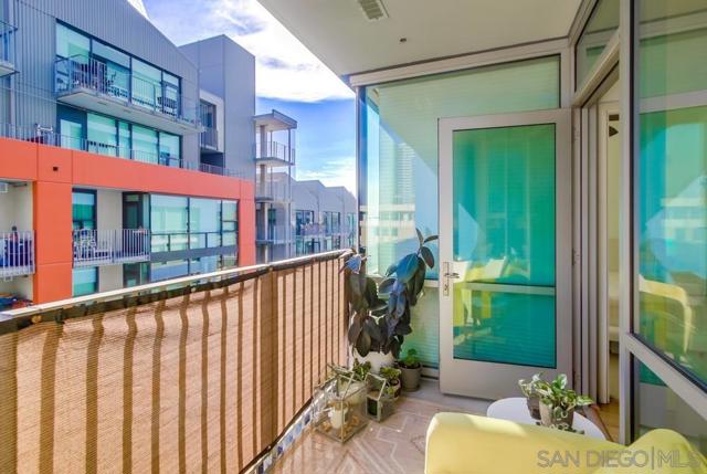 321 10th Ave, San Diego CA: https://media.crmls.org/mediaz/5d5323df-ee31-4226-b86c-19382377d592.jpg