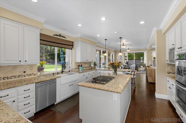 2520 Filmott, Escondido CA: https://media.crmls.org/mediaz/5d53559a-165b-4778-b22d-df9a2d54b7f0.jpg
