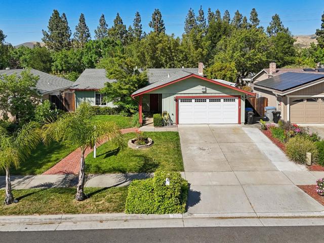 7060 Avenida Rotella, San Jose CA: https://media.crmls.org/mediaz/5d53a922-e3a4-4748-b119-d097cf4aa793.jpg