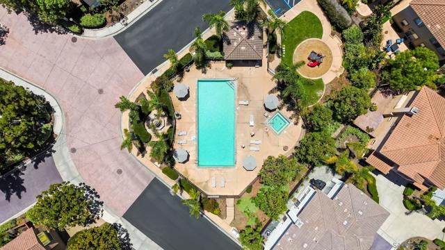 3814 Ruette San Raphael, San Diego CA: https://media.crmls.org/mediaz/5d53d0cd-5257-4586-b6b7-22d3725a2f46.jpg