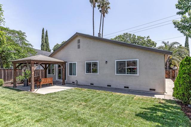 4463 Park Sommers Way, San Jose CA: https://media.crmls.org/mediaz/5d54070e-c017-4f28-834a-50965f3a57ef.jpg