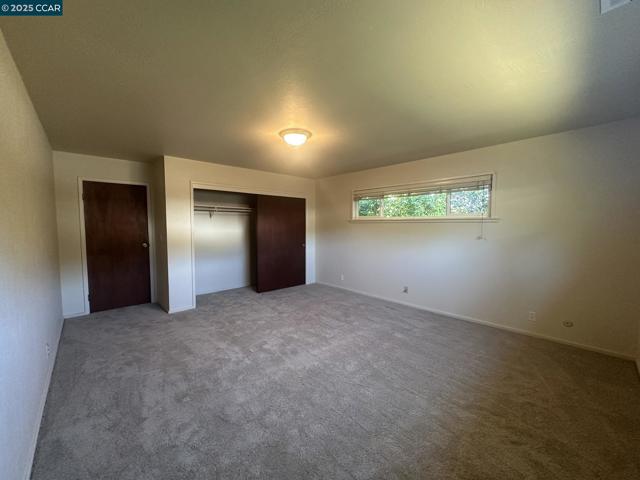 120 Sexton Rd, Sebastopol CA: https://media.crmls.org/mediaz/5d553710-2f2b-4f26-a0af-00824168a6e4.jpg
