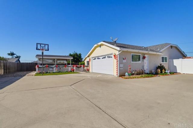 Detail Gallery Image 4 of 54 For 2674 Buena Vista Ave, Lemon Grove,  CA 91945 - 3 Beds | 2 Baths