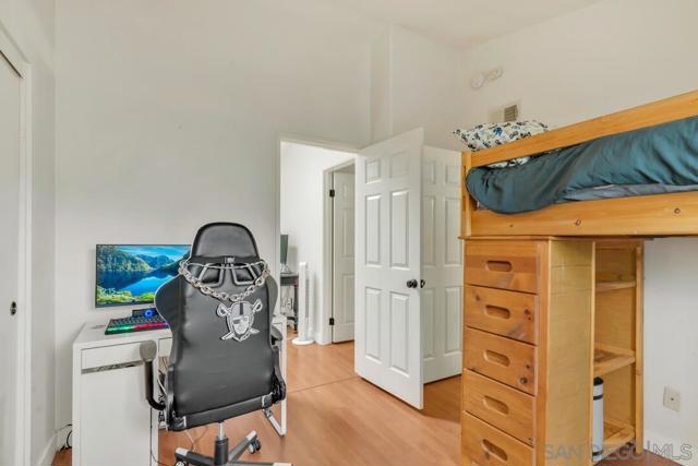 9410 Brian Way, El Cajon CA: https://media.crmls.org/mediaz/5d57422c-bf9b-4f0e-847a-5671756abf37.jpg