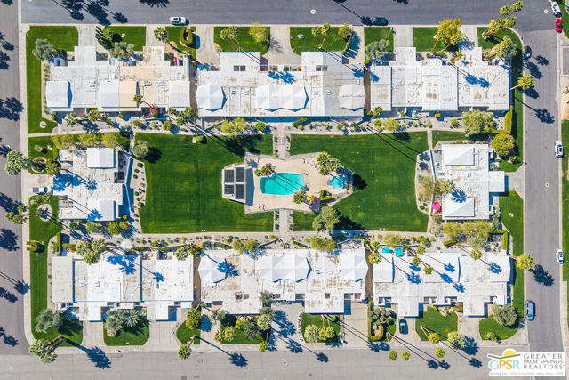2380 S Skyview Drive, Palm Springs CA: https://media.crmls.org/mediaz/5d575e3c-ee95-4349-9f37-979cc3f6fd58.jpg