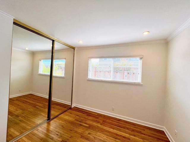 906 Crane Avenue, Foster City CA: https://media.crmls.org/mediaz/5d580b7a-4408-4cad-bcae-df130cf6076e.jpg