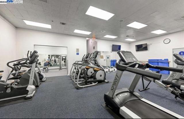 420 N Civic Dr., Walnut Creek CA: https://media.crmls.org/mediaz/5d597e17-6597-4369-a45b-eca0dcd86bb3.jpg