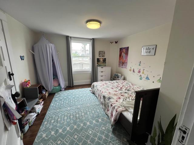 1525 Monroe Avenue, San Diego CA: https://media.crmls.org/mediaz/5d59c894-84dd-4b07-a22f-965d44e0c4d1.jpg