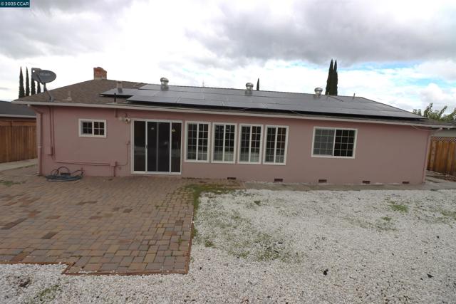 189 Atherton Ave, Pittsburg CA: https://media.crmls.org/mediaz/5d5f6745-b364-4ab5-bec9-1e3c05f34982.jpg