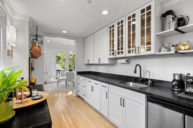 19050 Camino Barco, Saratoga CA: https://media.crmls.org/mediaz/5d5fc766-5482-460b-8671-2f1bc85d9b52.jpg