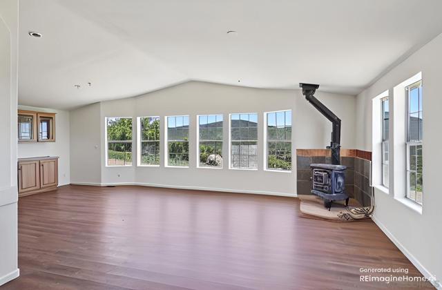 9295 Chris Ln., Guatay CA: https://media.crmls.org/mediaz/5d6335fa-682b-4107-988f-04bfcadeb0e4.jpg