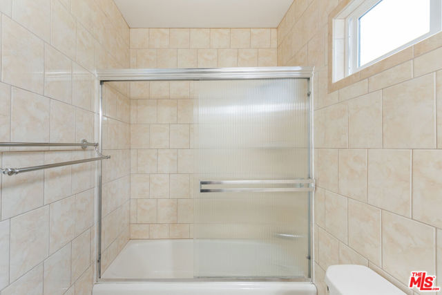 5130 Templeton Street, Los Angeles CA: https://media.crmls.org/mediaz/5d638614-7b4f-4fd2-adb1-237d9dce4b5c.jpg