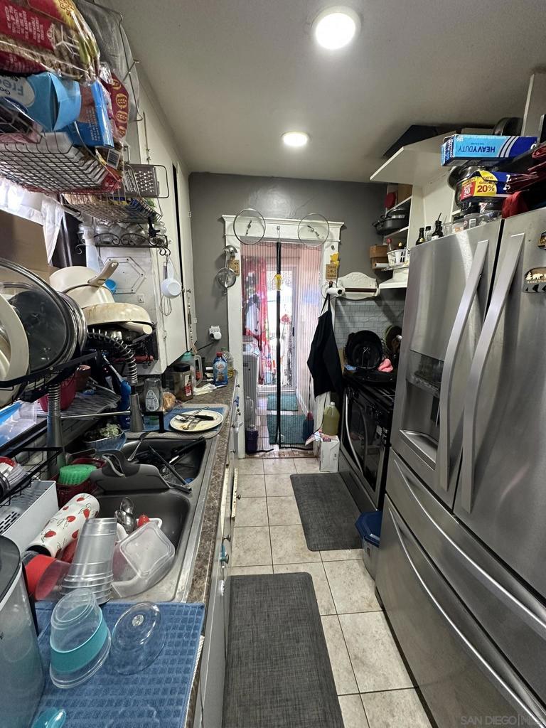 3648 Fairmount Ave - photo 7