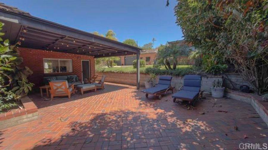 215 Vulcan Avenue - photo 8