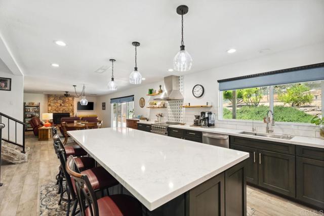 25744 Caryn Ct., Ramona CA: https://media.crmls.org/mediaz/5d65c359-21b4-4f6a-b0b3-d81729e2349f.jpg