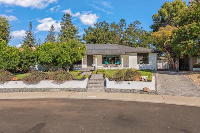1524 Santa Maria Avenue, San Jose CA: https://media.crmls.org/mediaz/5d660327-7aa8-41e0-a5c9-affc1227ba73.jpg