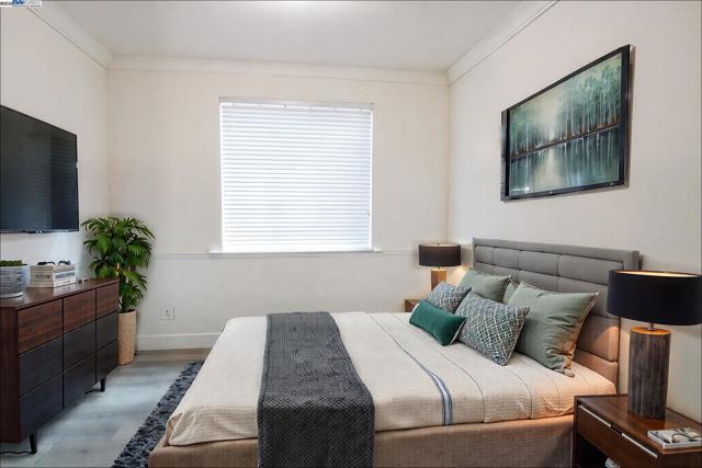 1955 Bankston Dr, Tracy CA: https://media.crmls.org/mediaz/5d661873-4ab6-4c1e-8bfe-bb48fd3c22e3.jpg