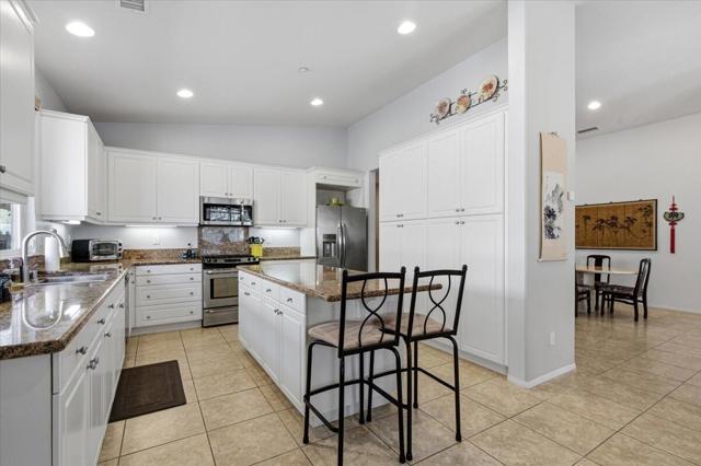 2579 Savanna Way, Palm Springs, CA 92262