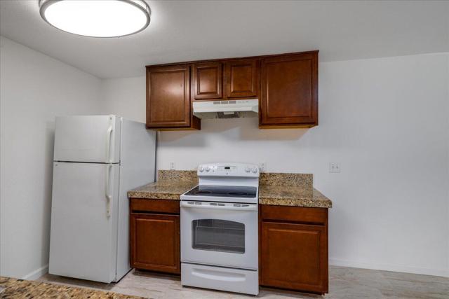 Image 2 of 42 For 32200 Cathedral Canyon Drive 89