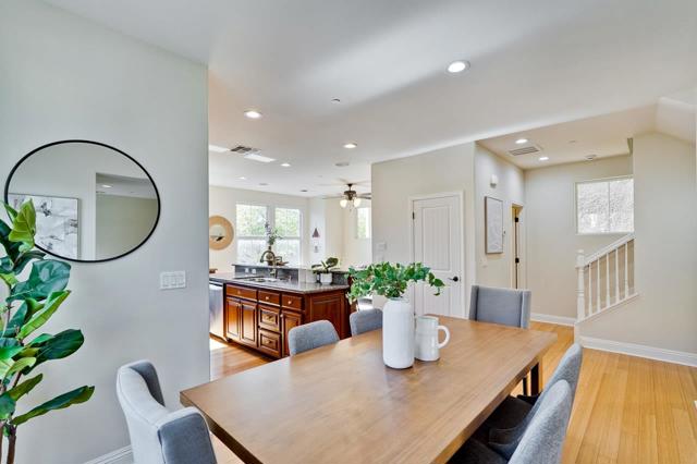 Image 10 of 52 For 138 Iris Drive