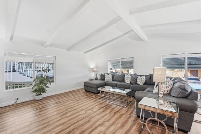 1195 La Moree, San Marcos CA: https://media.crmls.org/mediaz/5d684046-7d88-4e2d-b177-fea45aa5c381.jpg