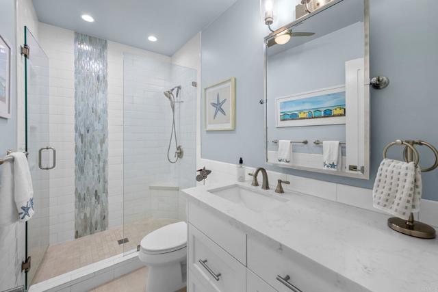 Detail Gallery Image 15 of 23 For 908 Caminito Madrigal #D,  Carlsbad,  CA 92011 - 2 Beds | 1/1 Baths