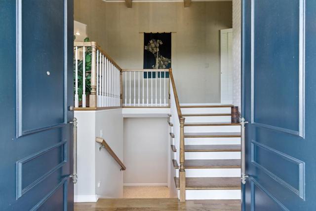 2935 Sherwood Drive, San Carlos CA: https://media.crmls.org/mediaz/5d69f61f-147b-4ee1-81a3-5bbeb7941b37.jpg