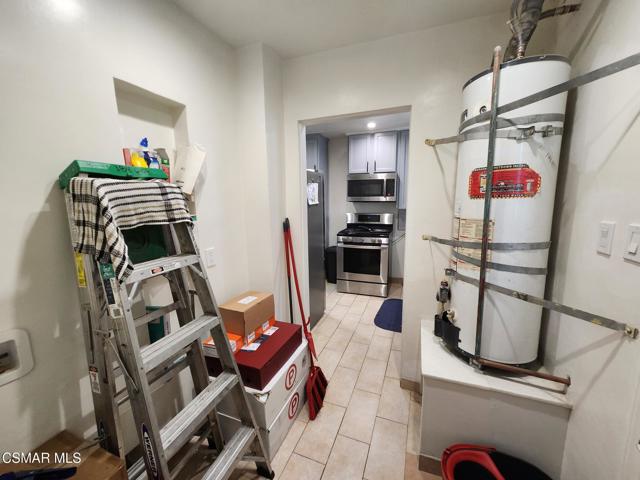 5841 Tujunga Avenue, North Hollywood CA: https://media.crmls.org/mediaz/5d6a3765-f45a-4eac-9691-926cba5b211f.jpg