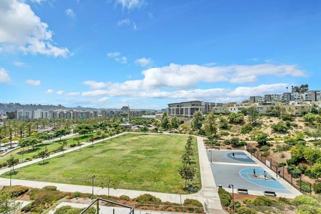 2460 Community Lane, San Diego CA: https://media.crmls.org/mediaz/5d6a4bbc-2781-4aba-a096-8f69a74398e5.jpg