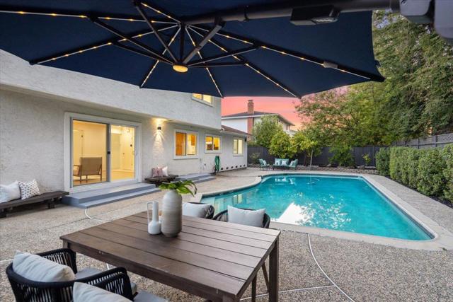 21547 Rosario Avenue, Cupertino CA: https://media.crmls.org/mediaz/5d6b606c-b4be-443d-8e18-6dae7075590d.jpg