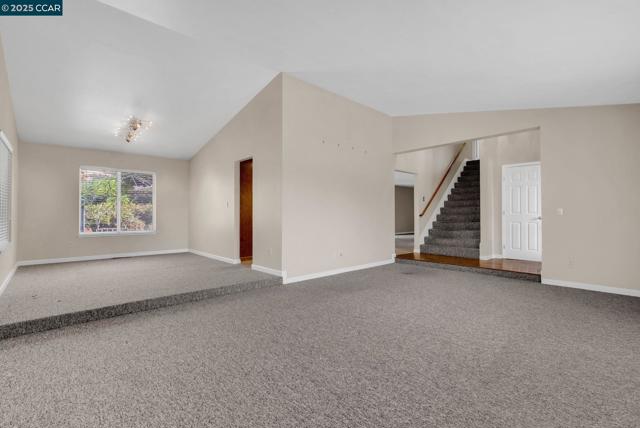 3060 San Miguel Ct, Concord CA: https://media.crmls.org/mediaz/5d6bef6c-5be9-40c0-bd84-db159cf89bf6.jpg