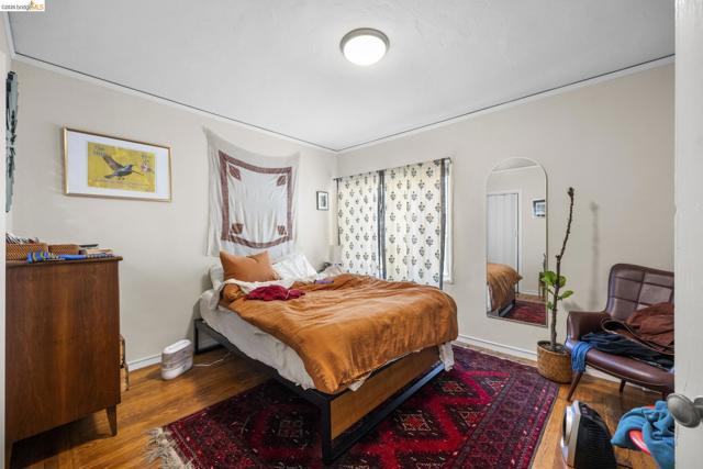 Image 16 of 38 For 367 St  