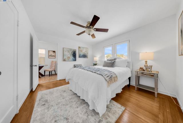 205 Julius St, San Leandro CA: https://media.crmls.org/mediaz/5d6d3590-81ce-412f-8e6c-59d66273ffbc.jpg