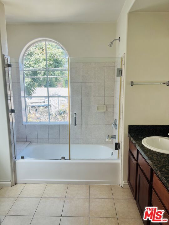 5719 Camellia Avenue, 109 photo 27