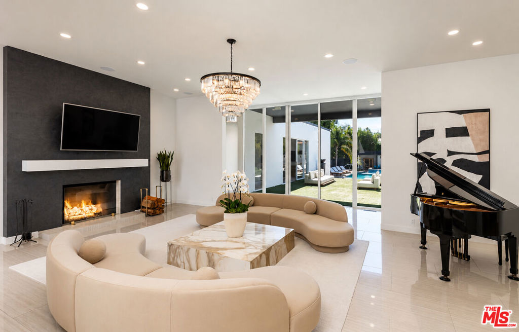 MLS #26872581 image #9
