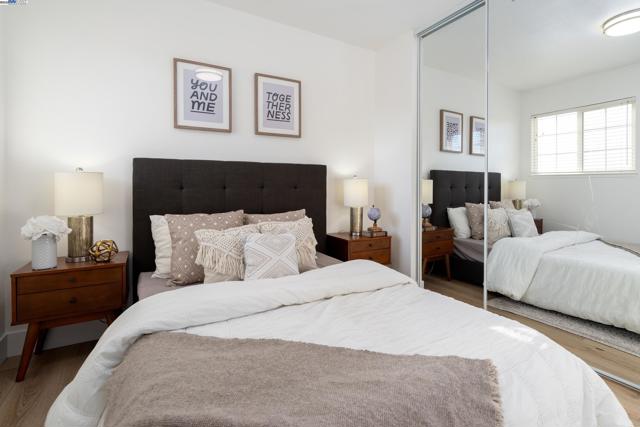 4452 Alice Way, Union City CA: https://media.crmls.org/mediaz/5d71b3dc-d620-4610-a7bb-f97c6c0d9369.jpg