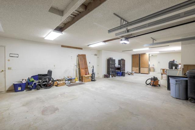 25861 E Old Julian Hwy, Ramona CA: https://media.crmls.org/mediaz/5d71c4b2-09a3-4e4b-a25d-a5d96274dc58.jpg