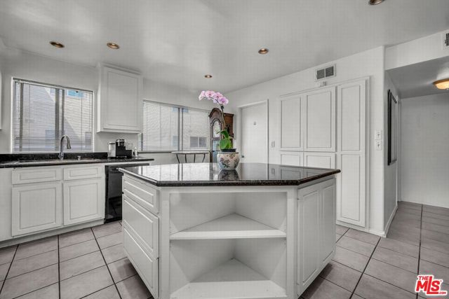 11260 Overland Avenue, 9D photo 6