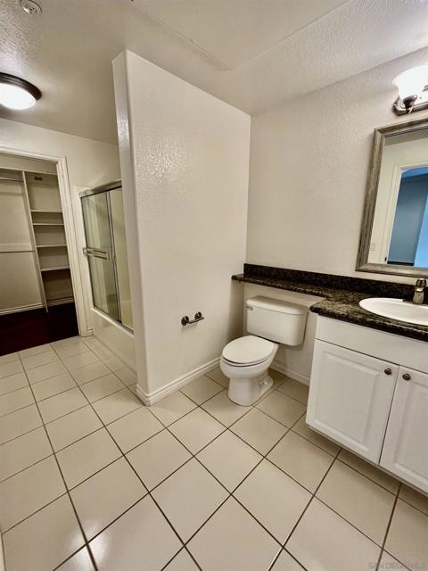 9263 Regents Rd., La Jolla CA: https://media.crmls.org/mediaz/5d720d59-155d-49a8-828f-b154c287cfee.jpg